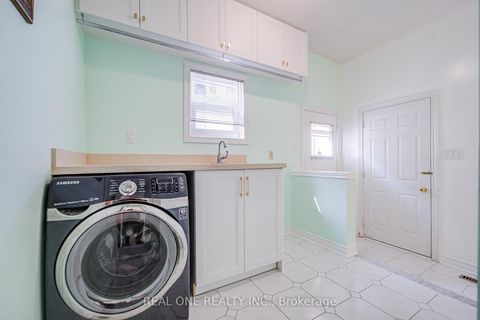 Photo 18 at 203 Valleymede Drive, Doncrest, Richmond Hill