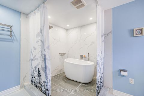 Photo 27 at 203 Valleymede Drive, Doncrest, Richmond Hill