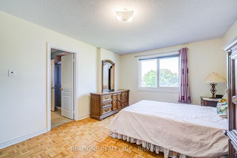 Photo 33 at 203 Valleymede Drive, Doncrest, Richmond Hill