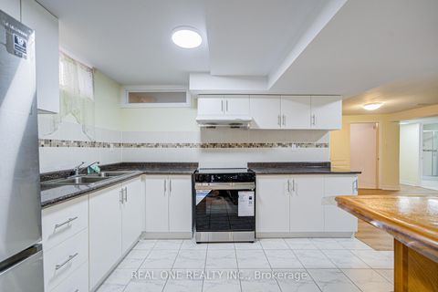 Photo 37 at 203 Valleymede Drive, Doncrest, Richmond Hill