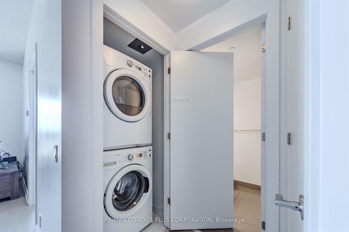 Photo 15 at 2706 - 2220 Lake Shore Boulevard W, Mimico, Toronto