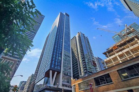 Photo 1 at 3401 - 357 King Street W, Waterfront Communities C1, Toronto