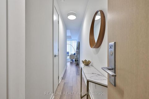 Photo 6 at 3401 - 357 King Street W, Waterfront Communities C1, Toronto