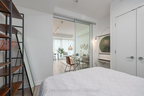 Photo 21 at 3401 - 357 King Street W, Waterfront Communities C1, Toronto