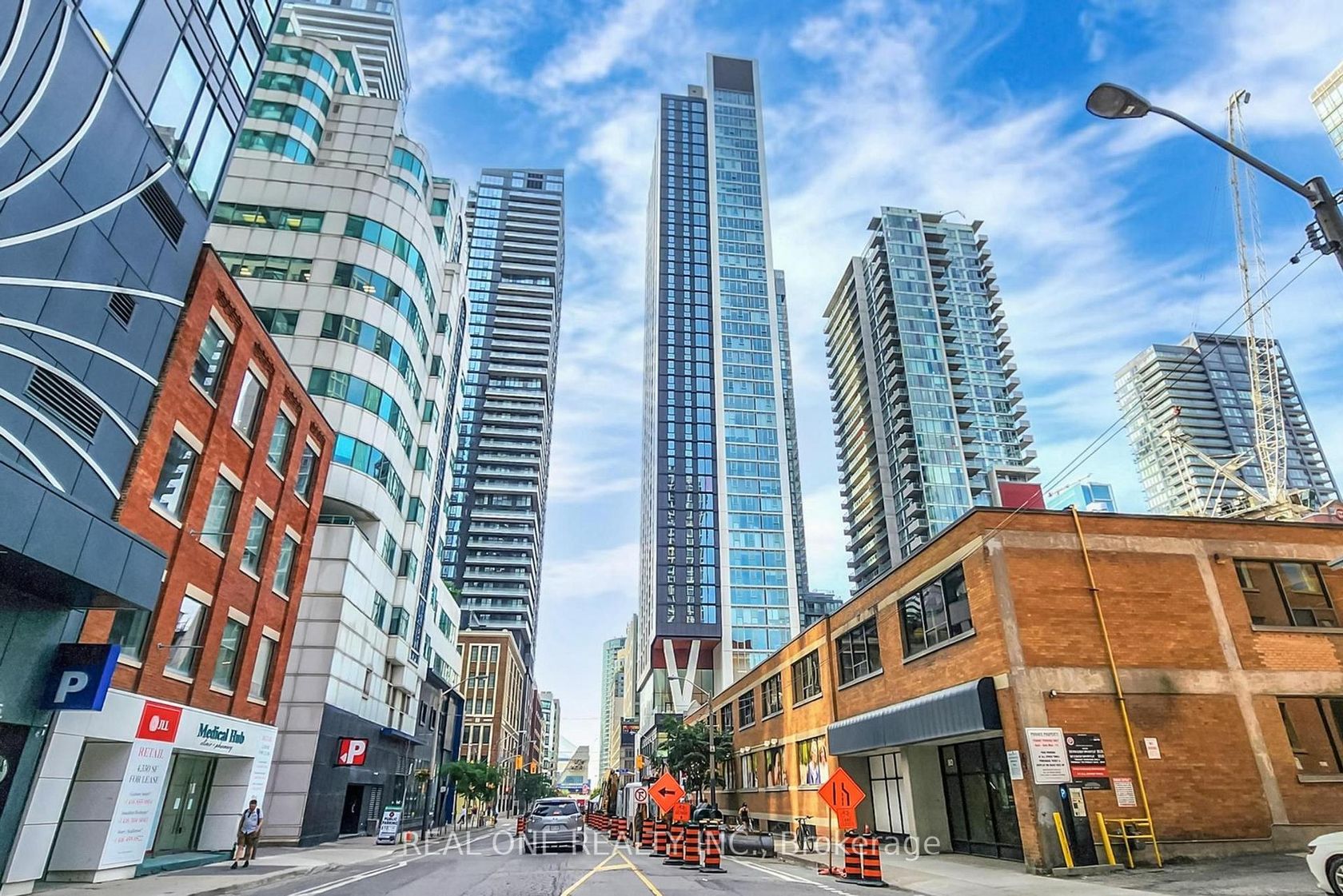 3401 - 357 King Street W, Waterfront Communities C1, Toronto by Loree Meneguzzi Real Estate 3401 - 357 King Street W, Waterfront Communities C1, Toronto