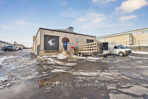 Photo 11 at 299 Danforth Road, Birchmount, Toronto