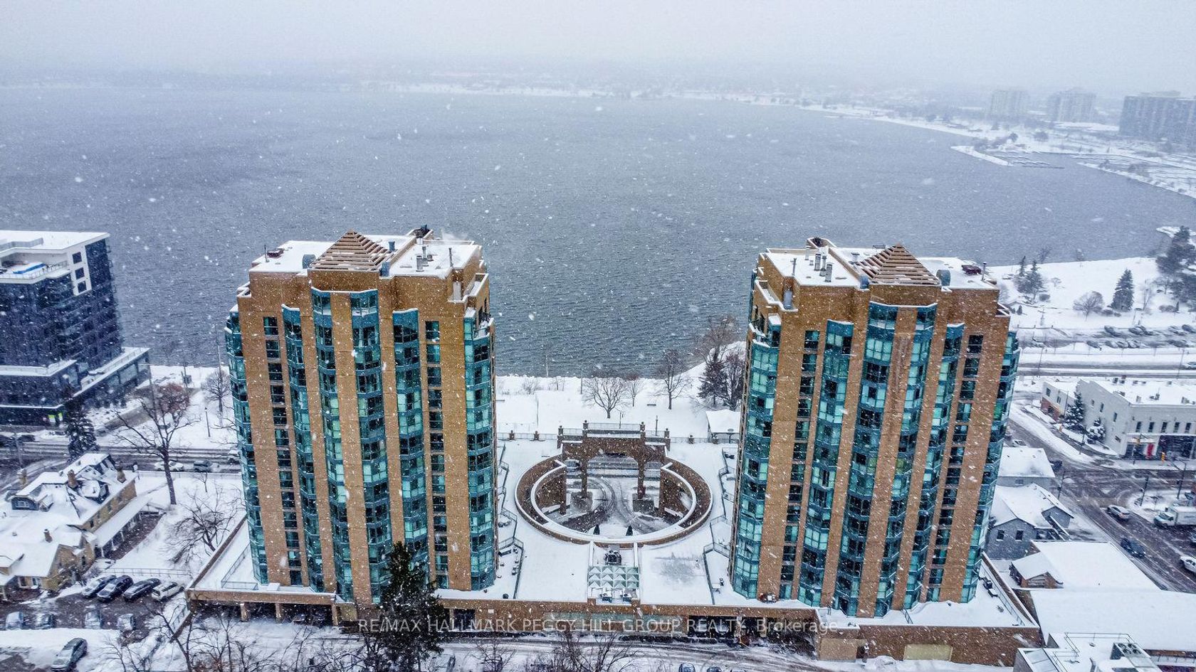 1103 - 150 Dunlop Street E, City Centre, Barrie photo number 2