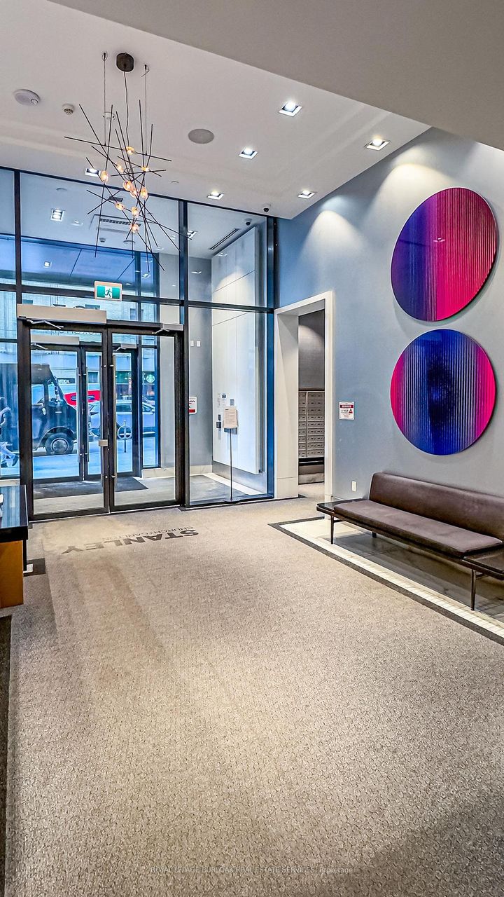 Photo 3 at 313 - 403 Church Street, Yonge Corridor, Toronto