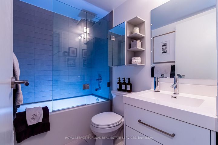 Photo 7 at 313 - 403 Church Street, Yonge Corridor, Toronto