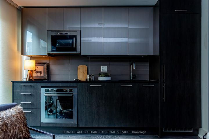 Photo 24 at 313 - 403 Church Street, Yonge Corridor, Toronto