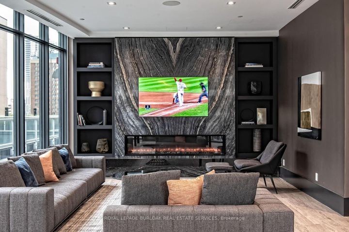 Photo 35 at 313 - 403 Church Street, Yonge Corridor, Toronto