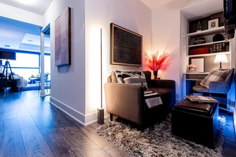 Photo 11 at 313 - 403 Church Street, Yonge Corridor, Toronto