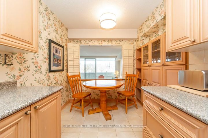 Photo 16 at 302 - 260 Scarlett Road, Smythe, Toronto