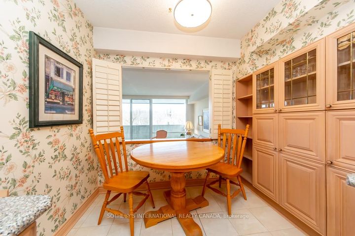 Photo 17 at 302 - 260 Scarlett Road, Smythe, Toronto