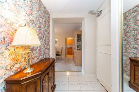 Photo 6 at 302 - 260 Scarlett Road, Smythe, Toronto