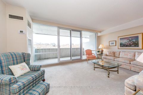 Photo 11 at 302 - 260 Scarlett Road, Smythe, Toronto