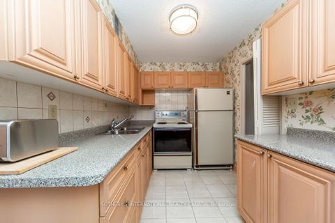 Photo 14 at 302 - 260 Scarlett Road, Smythe, Toronto