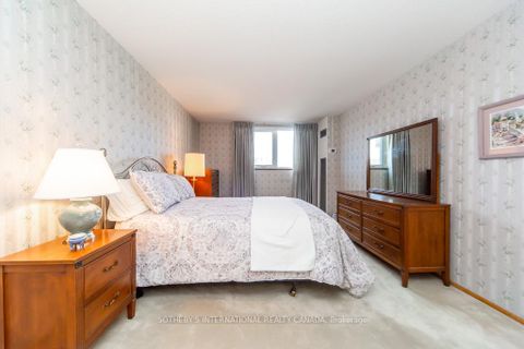 Photo 20 at 302 - 260 Scarlett Road, Smythe, Toronto
