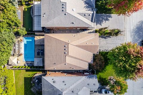 Photo 2 at 58 Johnston Avenue, Westgate, Toronto