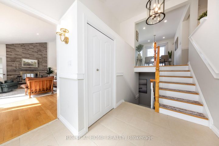 Photo 4 at 6 Fairhaven Drive, The Westway, Toronto