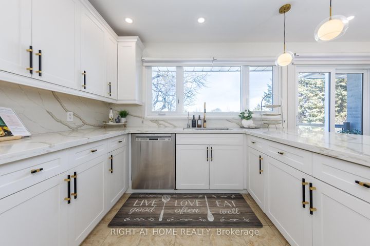 Photo 19 at 6 Fairhaven Drive, The Westway, Toronto