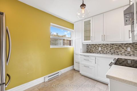 Photo 13 at 66 - 91 Muir Drive, Scarborough Village, Toronto