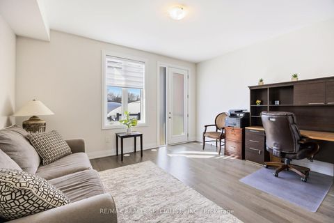 Photo 38 at 324 Laplante Street, Summerhill Estates, Newmarket