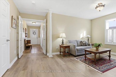 Photo 14 at 25 Apple Tree Crescent, Uxbridge