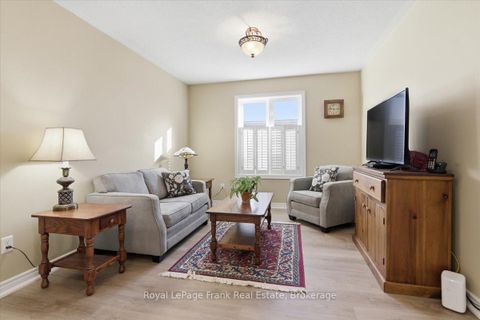 Photo 15 at 25 Apple Tree Crescent, Uxbridge