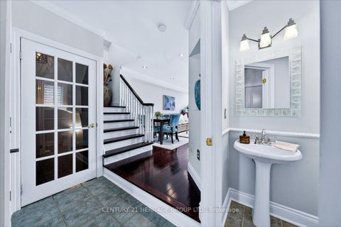 Photo 7 at 23 Long Point Drive, Oak Ridges Lake Wilcox, Richmond Hill