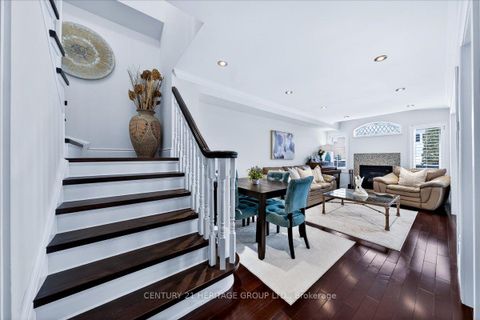 Photo 9 at 23 Long Point Drive, Oak Ridges Lake Wilcox, Richmond Hill