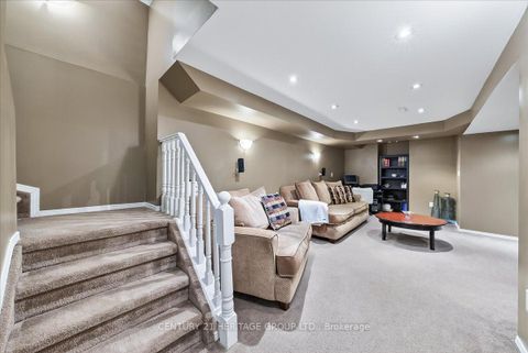 Photo 35 at 23 Long Point Drive, Oak Ridges Lake Wilcox, Richmond Hill