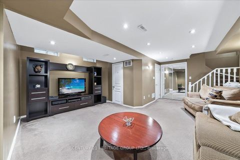 Photo 37 at 23 Long Point Drive, Oak Ridges Lake Wilcox, Richmond Hill