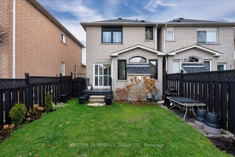 Photo 39 at 23 Long Point Drive, Oak Ridges Lake Wilcox, Richmond Hill