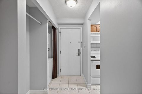 Photo 1 at 506 - 88 Grandview Way, Willowdale East, Toronto