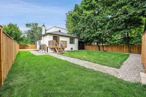 Photo 40 at 105 Murray Drive, Aurora Highlands, Aurora