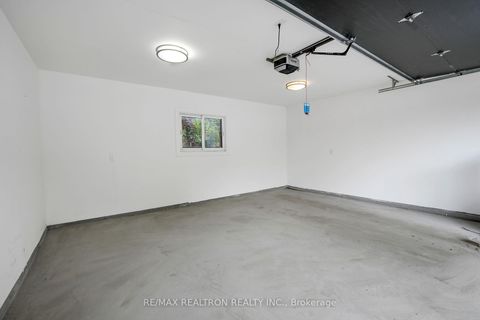 Photo 42 at 105 Murray Drive, Aurora Highlands, Aurora