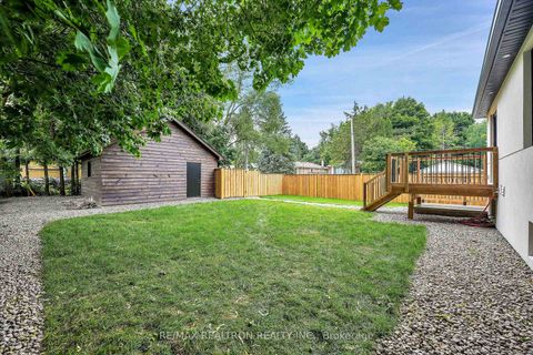 Photo 44 at 105 Murray Drive, Aurora Highlands, Aurora