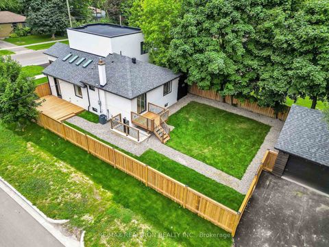 Photo 45 at 105 Murray Drive, Aurora Highlands, Aurora