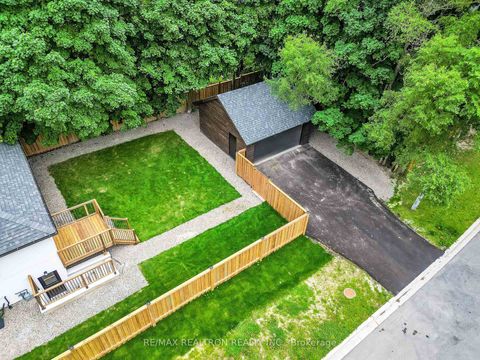 Photo 47 at 105 Murray Drive, Aurora Highlands, Aurora