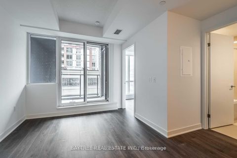 Photo 5 at 317 - 115 Blue Jays Way, Waterfront Communities C1, Toronto