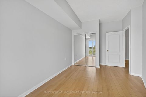 Photo 24 at 509 - 2500 Rutherford Road, Maple, Vaughan