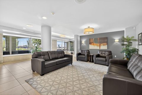 Photo 30 at 509 - 2500 Rutherford Road, Maple, Vaughan