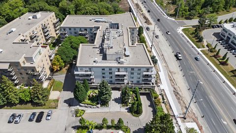 Photo 32 at 509 - 2500 Rutherford Road, Maple, Vaughan