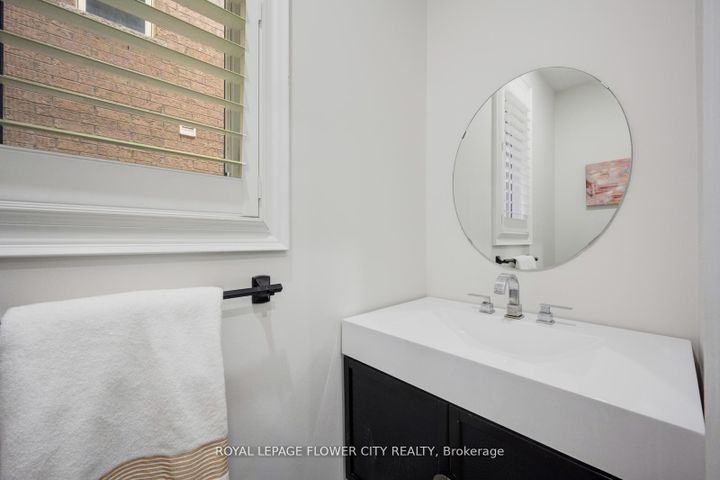 Photo 18 at 6 Villadowns Trail, Wellington North, Brampton