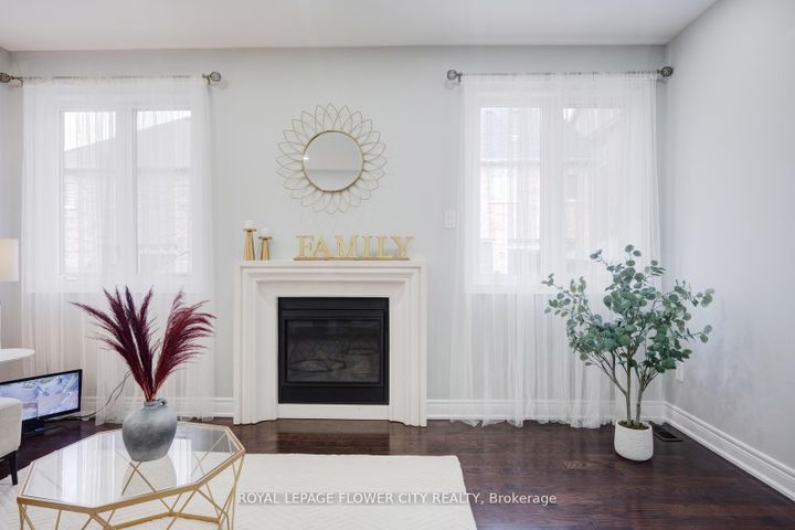 Photo 22 at 6 Villadowns Trail, Wellington North, Brampton