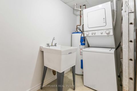 Photo 12 at 718 - 18 Concorde Place, Don Mills, Toronto