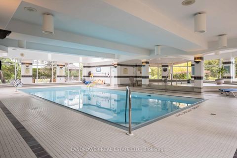 Photo 17 at 718 - 18 Concorde Place, Don Mills, Toronto