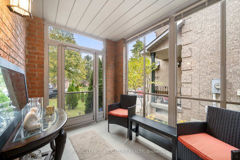 Photo 2 at 584 Willowick Drive, Wyndham, Newmarket