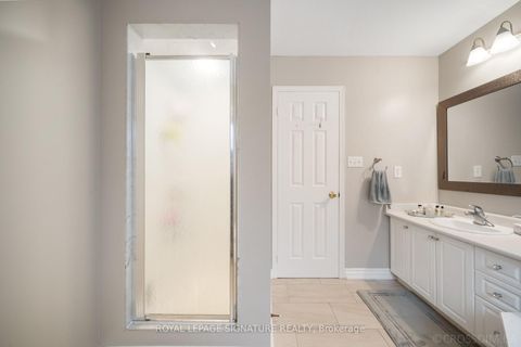 Photo 20 at 584 Willowick Drive, Wyndham, Newmarket